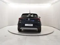 Usata Renault Captur Equilibre 143 CV (105 kW) 2023 Bluazzurro SUV