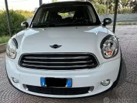 Usata Mini Countryman 90 CV (66 kW) 2012 Bianco SUV