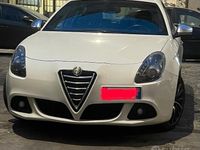 Usata Alfa Romeo Giulietta Quadrifoglio Verde 235 CV (172 kW) 2011 Bianco Berlina