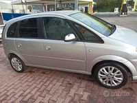 Usata Opel Meriva Cosmo 103 CV (75 kW) 2008 Grigio Monovolume