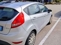 Usata Ford Fiesta 68 CV (50 kW) 2012 Berlina