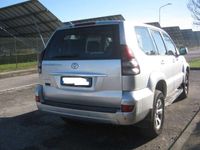 usata Toyota Land Cruiser KDJ 120 3.0 D-4D 5 porte Aut. Wagon 8 posti