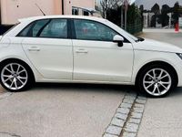 Usata Audi A1 Attraction 86 CV (63 kW) 2012 Bianco Utilitaria