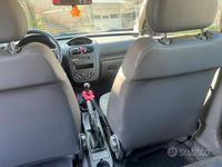 Usata Opel Corsa 58 CV (42 kW) 2001 Verde Berlina