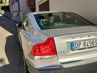 Usata Volvo S60 185 CV (136 kW) 2008 Argento Berlina