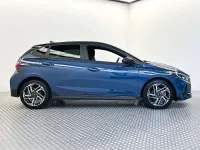 Nuova Hyundai i20 N Line 101 CV (74 kW) 2026 Vibrant blue pearl + black roo Utilitaria