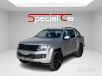 Usado VW Amarok 180 CV (132 kW) 2016 Gris Pickup/Camioneta