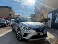 Usata Renault Captur Zen 115 CV (84 kW) 2020 Grigio SUV