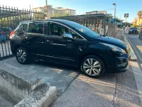 Usata Peugeot 3008 120 CV (88 kW) 2015 Nero Station wagon