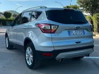 Gebraucht Ford Kuga Titanium 150 PS (110 kW) 2017 Grau SUV