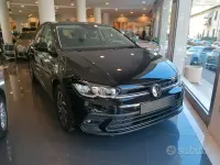 Usata VW Polo Life 95 CV (69 kW) 2023 Nero Utilitaria