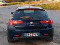 Gebraucht Alfa Romeo Giulietta Progression 105 PS (77 kW) 2012 Violett Kleinwagen