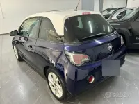 Usado Opel Adam 69 CV (50 kW) 2015 Azul Utilitario