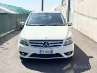 Usata Mercedes B180 109 CV (80 kW) 2012 Bianco Utilitaria