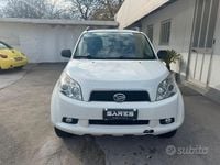 Usata Daihatsu Terios 86 CV (63 kW) 2008 Bianco SUV