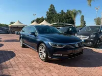 Usata VW Passat Highline 150 CV (110 kW) 2017 Blu Station wagon