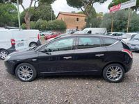 Usata Lancia Delta 105 CV (77 kW) 2014 Nero Utilitaria