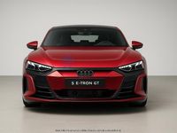 Usata Audi e-tron GT quattro Ambiente 434 kW (591 CV) 2024 Rosso Berlina