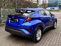 Second-hand Toyota C-HR 98 CP (72 kW) 2021 Albastru SUV