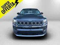 Nuova Jeep Compass Altitude 130 CV (95 kW) 2025 Biancosedili in tessuto e tecnopelle neri con cuciture grigie SUV