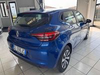 Usata Renault Clio V Equilibre 91 CV (66 kW) 2022 Blu/azzurro Berlina
