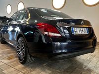Usata Mercedes C220 194 CV (142 kW) 2019 Blu Berlina