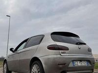 Usata Alfa Romeo 147 Exclusive 120 CV (88 kW) 2005 Utilitaria