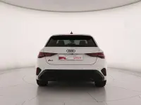 Usata Audi A3 S-Line 150 CV (110 kW) 2024 Bianco arkona Berlina