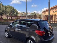 Usata Opel Meriva 95 CV (69 kW) 2013 Grigio Monovolume