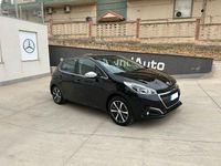 Usata Peugeot 208 Allure 110 CV (80 kW) 2016 Nero Utilitaria
