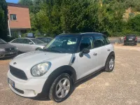 Usata Mini Cooper D Countryman 111 CV (81 kW) 2014 Bianco SUV