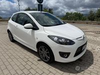Usata Mazda 2 86 CV (63 kW) 2009 Bianco Berlina