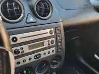Usata Ford Fiesta 73 CV (53 kW) 2005 Grigio Utilitaria