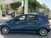 Usata Mercedes B200 Premium 136 CV (100 kW) 2010 Bluazzurro Monovolume