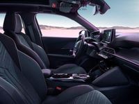 Usata Peugeot 2008 GT 131 CV (96 kW) 2024 Bianco SUV