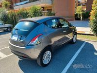 Usata Lancia Ypsilon 80 CV (58 kW) 2015 Utilitaria