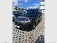 Usata Fiat Doblò Easy 90 CV (66 kW) 2022 Gray Monovolume