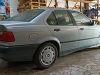 Usata BMW 318 116 CV (85 kW) 1995 Grigio Berlina
