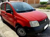 Usata Fiat Panda Active 75 CV (55 kW) 2011 Rosso Utilitaria