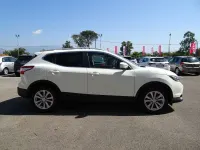 Usata Nissan Qashqai Acenta Premium 110 CV (80 kW) 2014 Bianco SUV