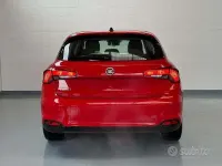 Usata Fiat Tipo 101 CV (74 kW) 2023 Rosso Berlina