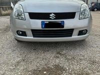 usata Suzuki Swift 4x4