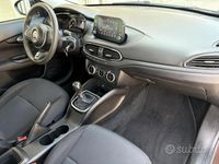 Usata Fiat Tipo City Life 99 CV (72 kW) 2022 Marrone Berlina