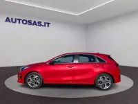 Usata Kia Ceed 140 CV (102 kW) 2020 Rosso Utilitaria