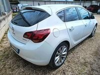 Usata Opel Astra Cosmo 140 CV (102 kW) 2010 Bianco Berlina