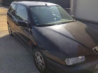 Usata Alfa Romeo 145 Quadrifoglio 155 CV (114 kW) 1998 Nero Utilitaria