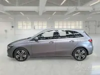 Gebraucht Mercedes B200 150 PS (110 kW) 2021 Grau Van / Kleinbus