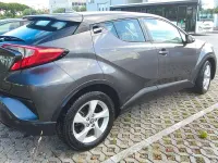 Usata Toyota C-HR Active 98 CV (72 kW) 2018 Grigio SUV