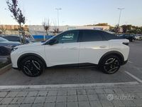 Usata Peugeot e-3008 154 kW (210 CV) 2024 Bianco SUV