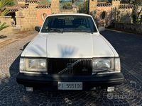 Usata Volvo 240 109 CV (80 kW) 1991 Bianco Station wagon